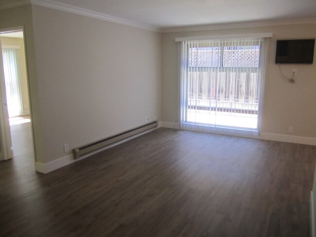 Building Photo - 4747 Atherton Ave