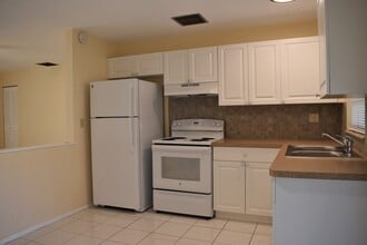 Building Photo - 3129 Vanceboro St