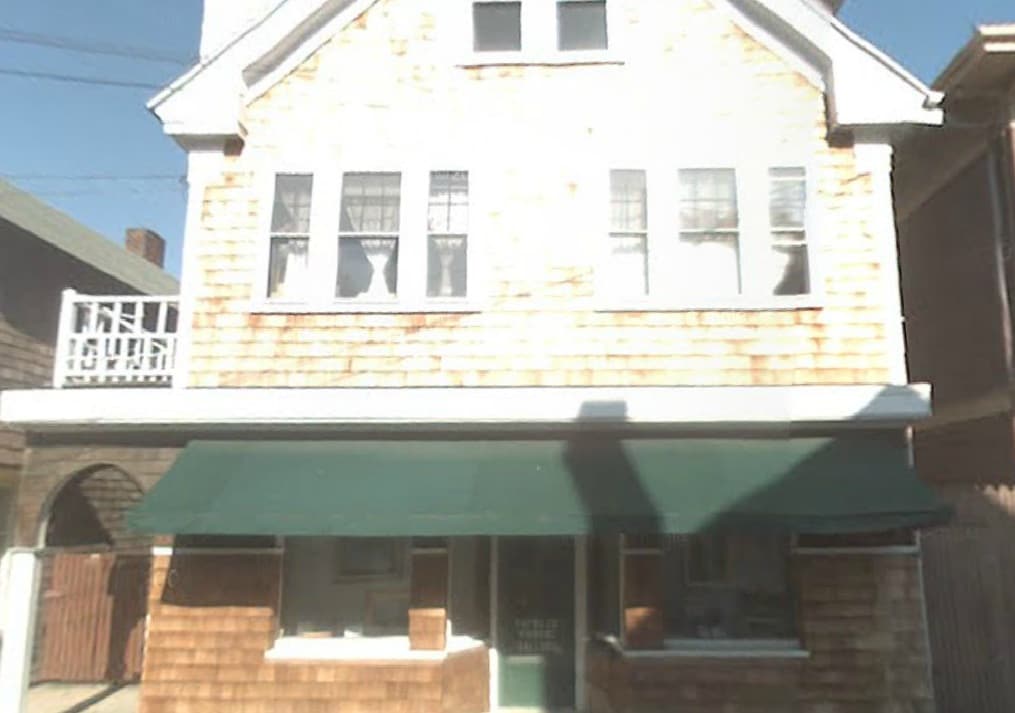 Primary Photo - 53 Main St