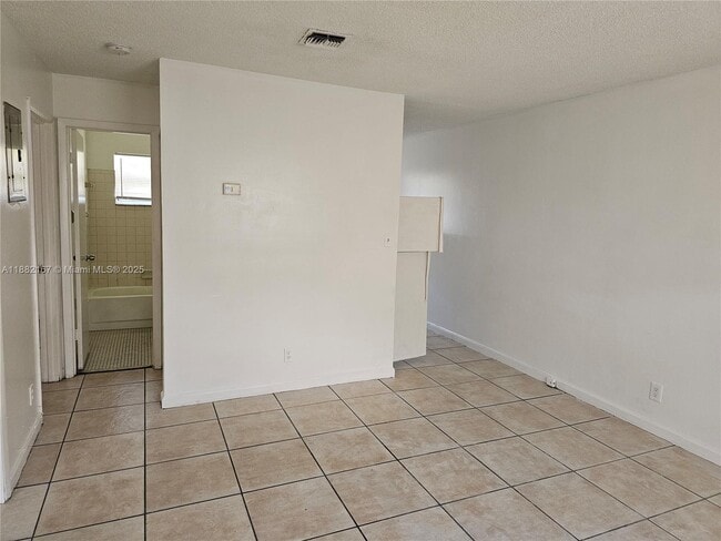 Building Photo - 2451 NW 8th Pl