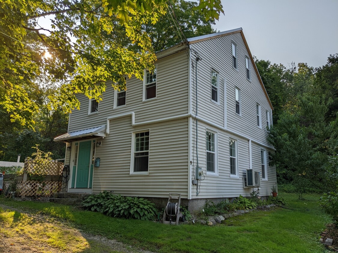 9 Walker St, Bridgton, ME 04009 House Rental in Bridgton, ME
