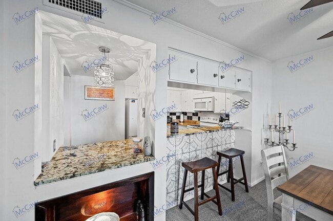 Building Photo - Lakefront Property in Azle, TX