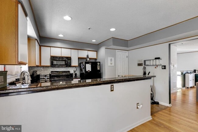 Building Photo - 8329 Founders Woods Way