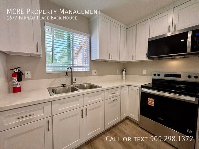 Foto del edificio - 1677 Farnam Pl
