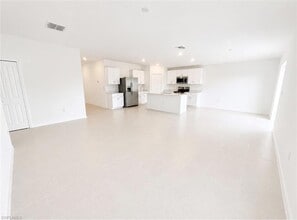 Building Photo - 3309 14th St SW