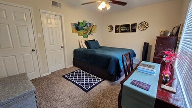 Building Photo - 1805 Stoney Brook Dr