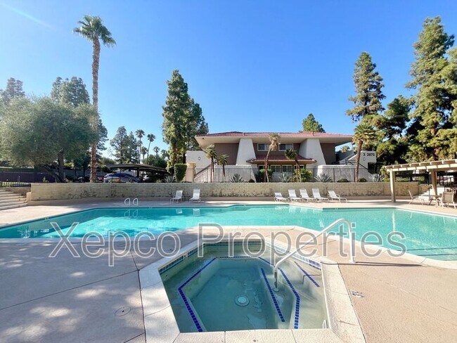 Building Photo - 2875 N Los Felices Rd