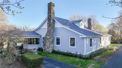 Building Photo - 244 Kingstown Rd