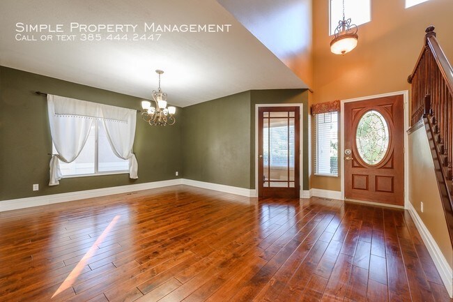Building Photo - 258 Steep Mountain Dr