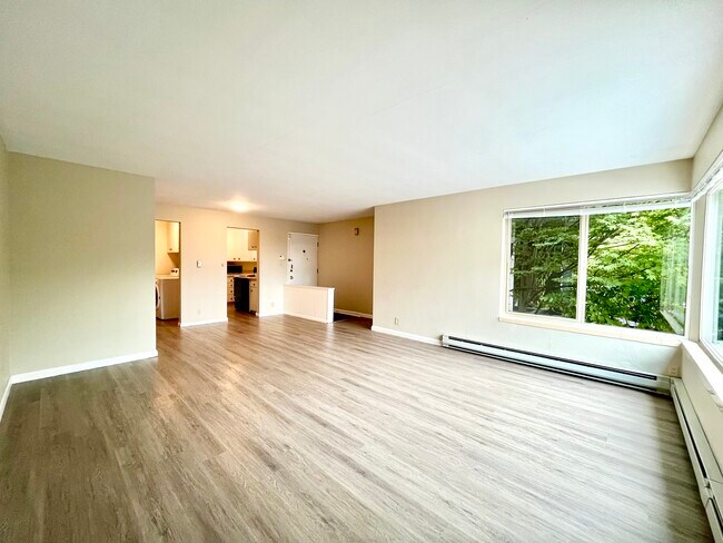 Foto del edificio - 10-12 Highland Dr