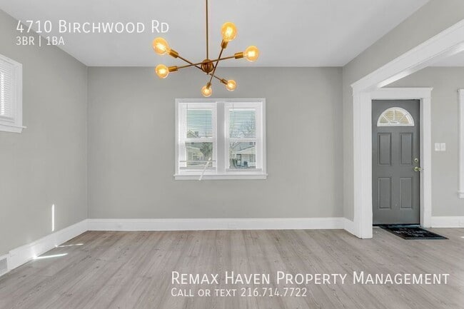 Foto del edificio - 4710 Birchwood Rd