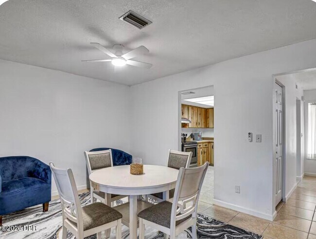 Foto del edificio - 19 Tomoka Meadows Blvd
