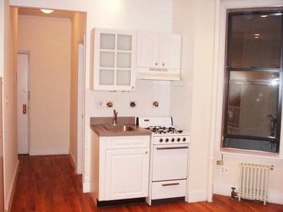 Primary Photo - 246 Mott St