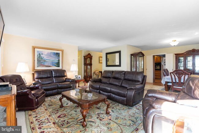 Building Photo - 3313 Moylan Dr
