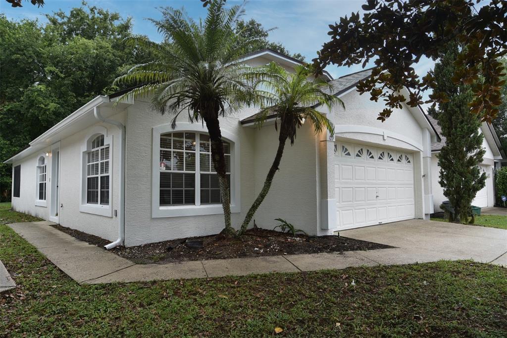 Primary Photo - 109 Holloway Ct