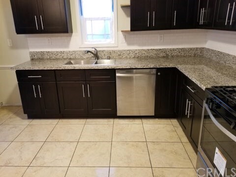 Foto del edificio - 611 W Imperial Hwy