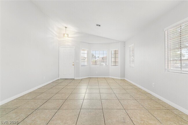 Foto del edificio - 3731 Shadow Tree St