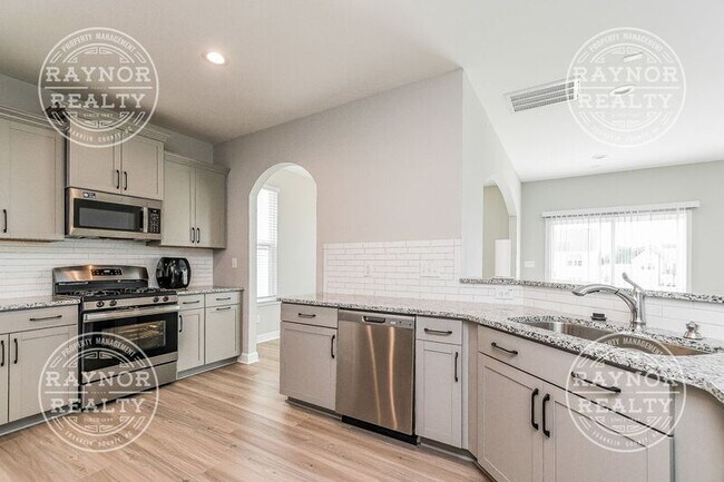 Building Photo - 545 Hawksbill Dr