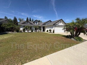 Building Photo - 3316 W Wren Ave