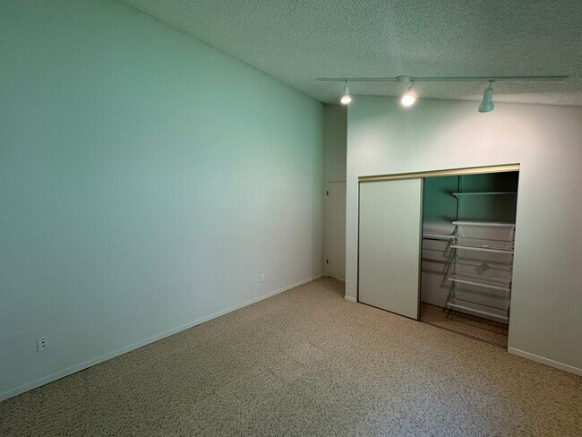 Foto del edificio - 2945 76th Ave SE