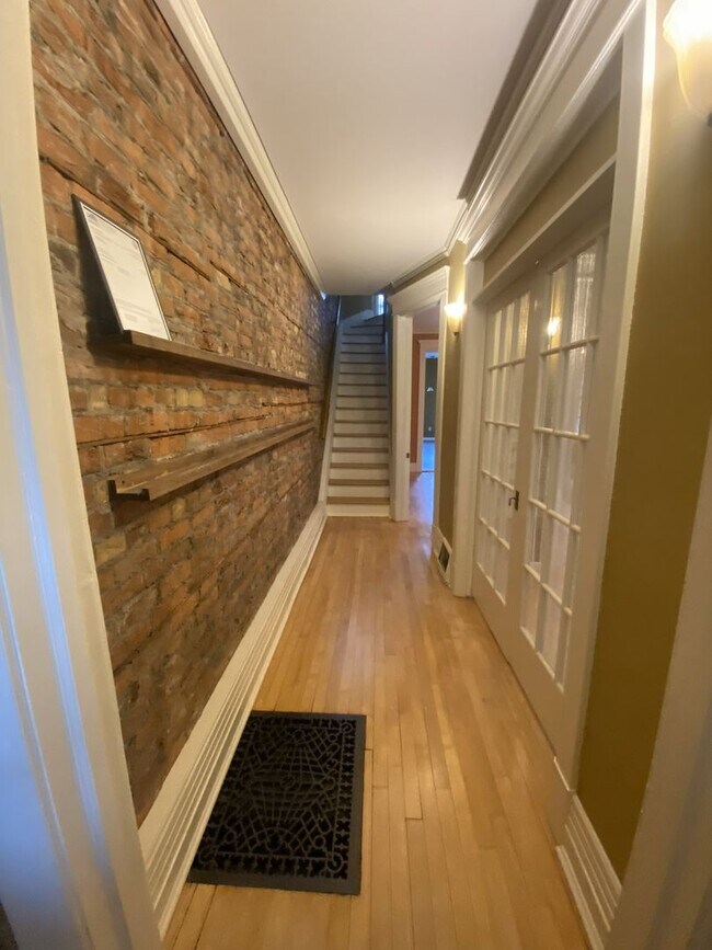 Foto del edificio - 125 N 9th Ave E