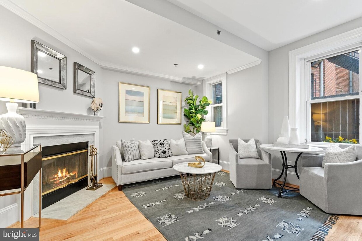 Primary Photo - 1736 18th St NW
