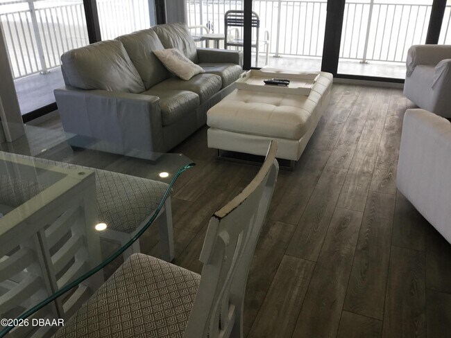 Foto del edificio - 1571 S Atlantic Ave