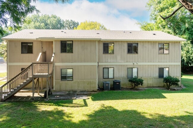 Building Photo - 2900 Ligon St