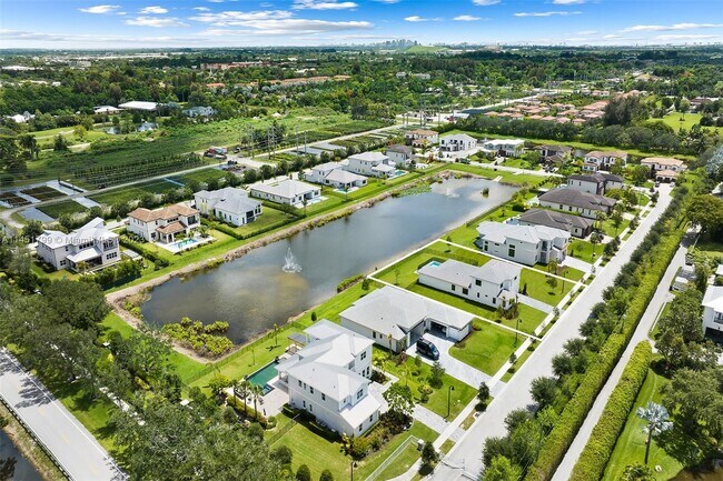 Foto del edificio - 6925 S Stillwater Shores Dr