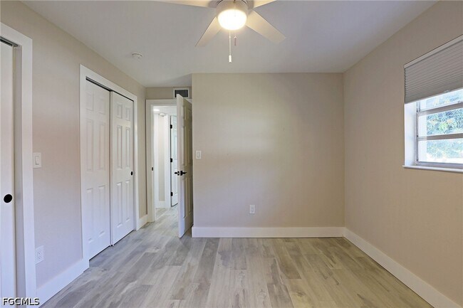 Foto del edificio - 2243 Harvard Ave