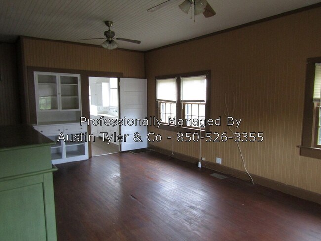 Foto del edificio - 4343 South St