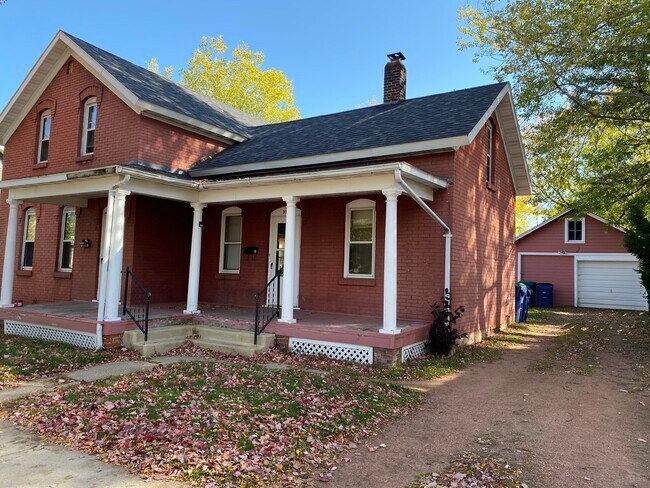 Building Photo - 315 N 2nd Ave