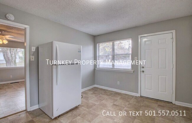 Building Photo - 7305 Kentucky Ave