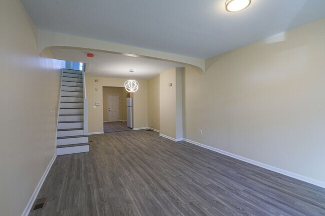 Building Photo - 1769 Montpelier St