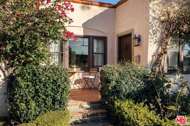 Foto del edificio - 428 N Alta Vista Blvd