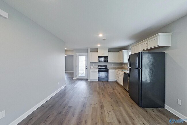 Building Photo - 150 Wexford Way