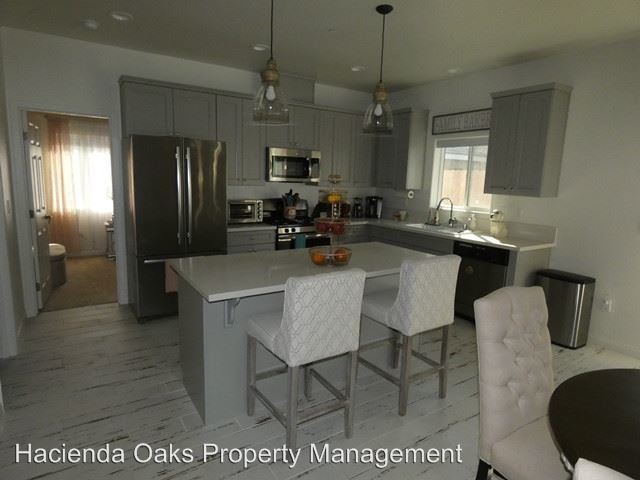Foto del edificio - 4 br, 3 bath House - 1541 S. Oberlin Ct