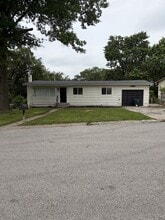 Building Photo - 312 N 80th Ter