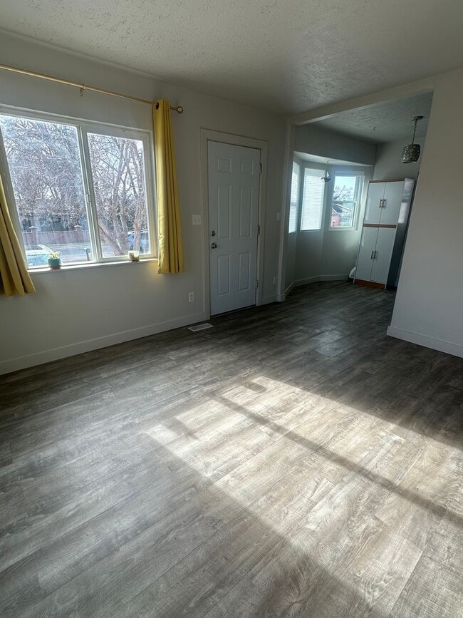 Foto del edificio - GORGEOUS West Valley Home!!!