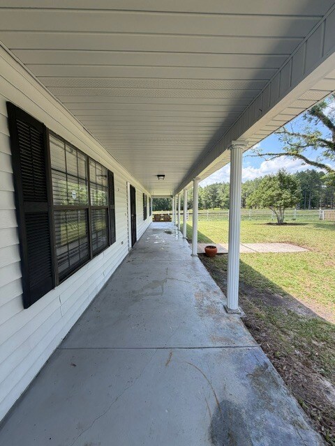Building Photo - 1567 Perry Smith Rd