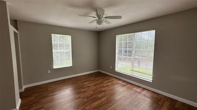 Building Photo - 202 S Dunbar Ln