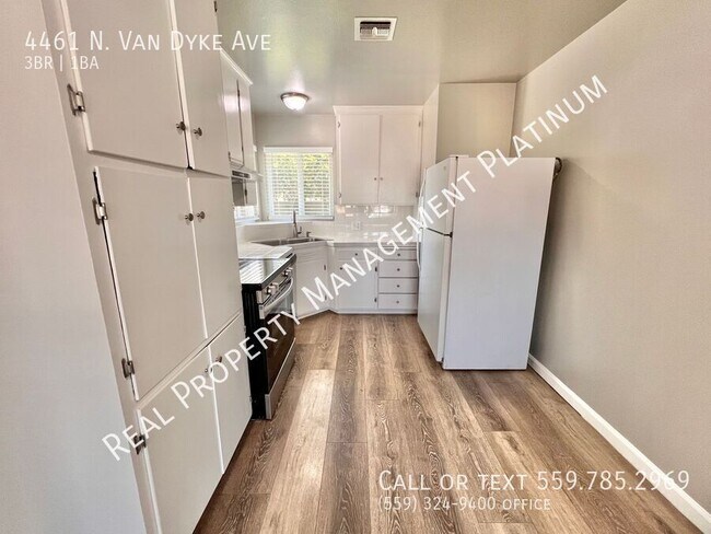 Foto del edificio - 4461 N Van Dyke Ave