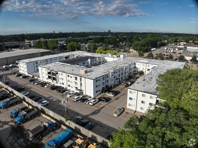 Exterior 3D - ReNew Minnehaha