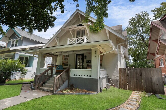 Building Photo - 2931 Campbell St