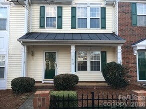 Building Photo - 17819 Delmas Dr