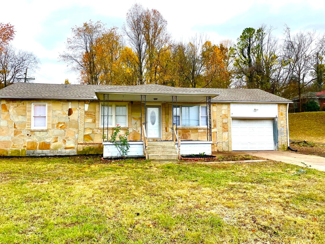 Foto principal - 634 Dover Rd