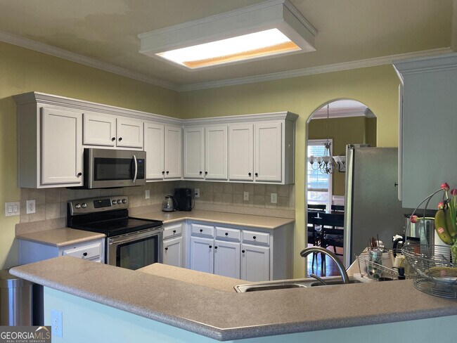Building Photo - 1180 Diamond Way