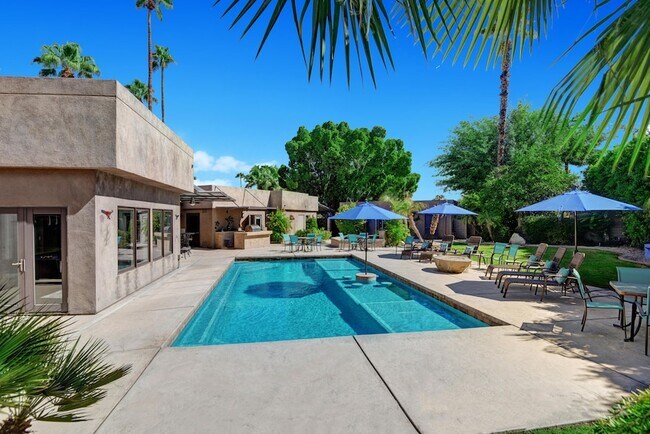 Foto del edificio - 73543 Juniper St