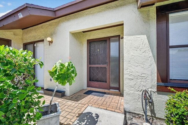 Photo - 270 Beaver Dam Ct House