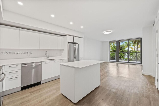 Foto del edificio - 1500 Bay Rd